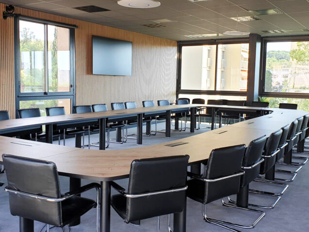 salle conseil administration Var Habitat